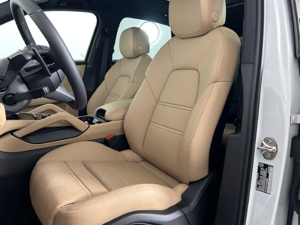 2026 Porsche Cayenne Base - Photo 39