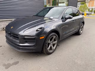 2023 Porsche Macan's photo