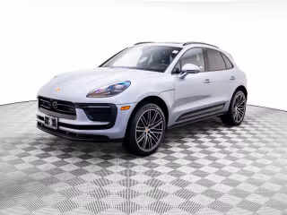 2026 Porsche Macan's photo