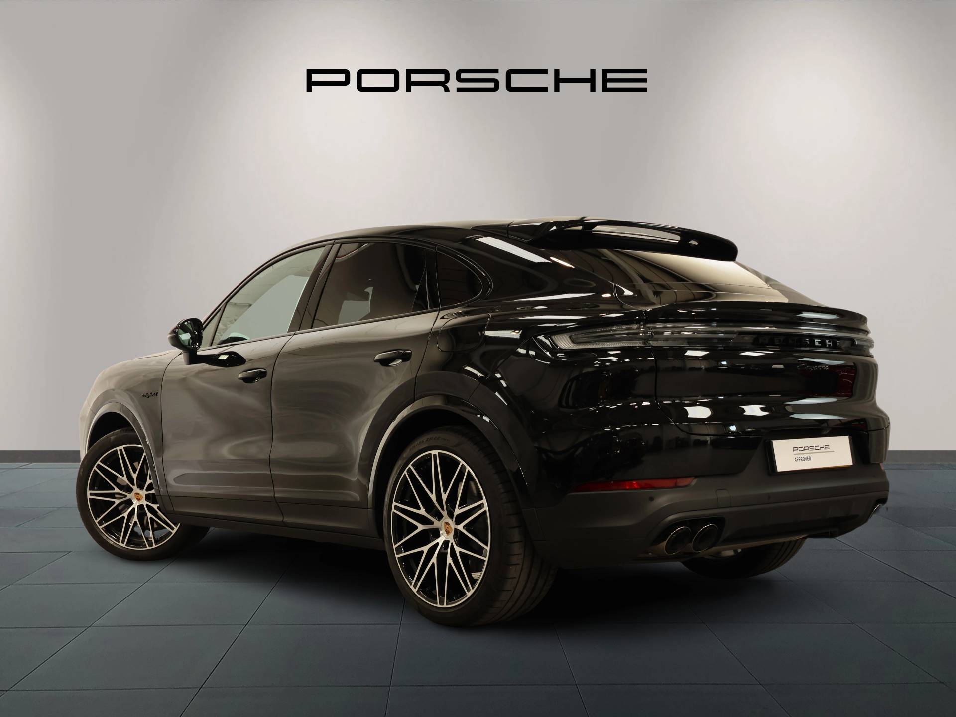 Cayenne E-Hybrid Coupé, photo 2 of 33