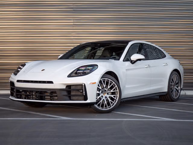 2026 Porsche Panamera Base - Photo 2