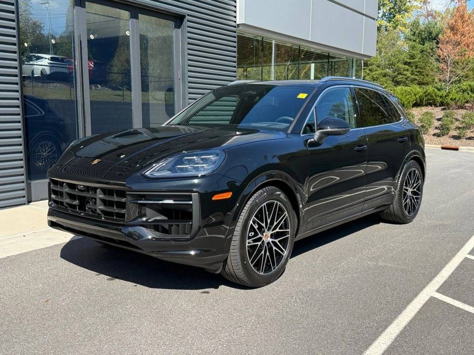 2026 Porsche Cayenne Base