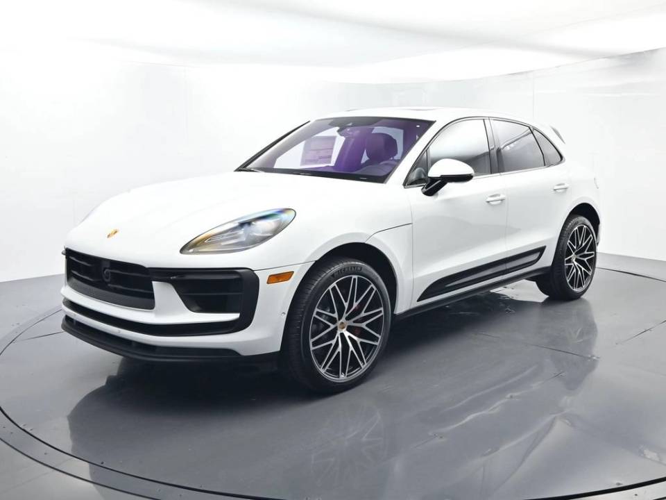 2026 Porsche Macan