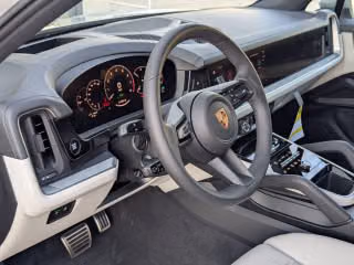 2026 Porsche Cayenne S E-Hybrid - Photo 25