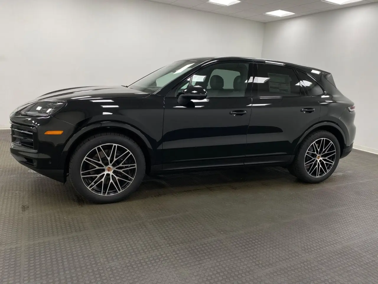 2026 Porsche Cayenne Base - Photo 16