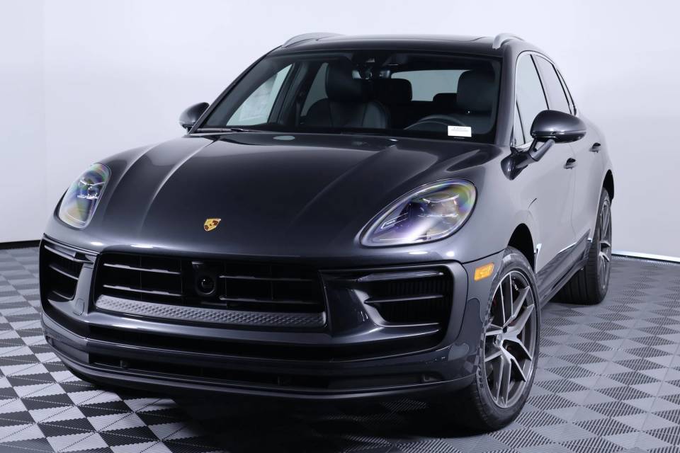 2026 Porsche Macan S