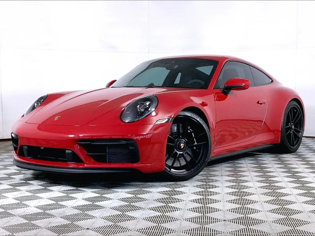 2024 Porsche 911 Carrera GTS