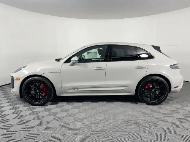 2026 Porsche Macan GTS - Photo 14