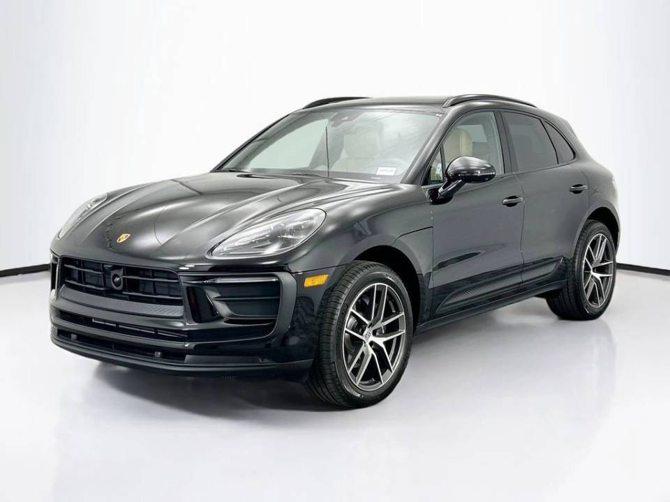 2026 Porsche Macan