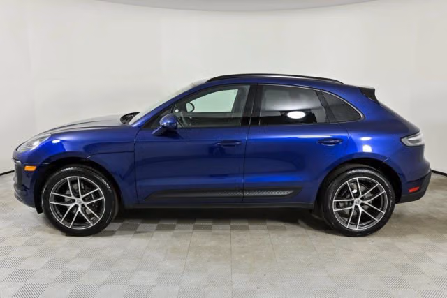 2026 Porsche Macan Base - Photo 10