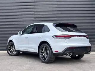 2026 Porsche Macan Base - Photo 21