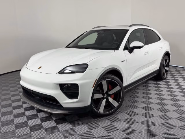 Used 2025 Porsche Macan S with VIN WP1AB2XA3SL153154 for sale in Houston, TX