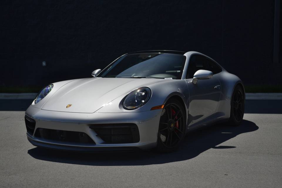2022 Porsche 911 GTS