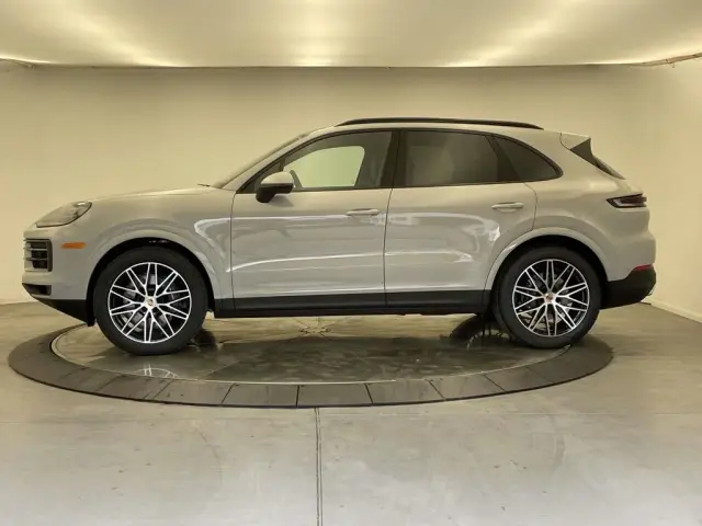 2026 Porsche Cayenne Base - Photo 14