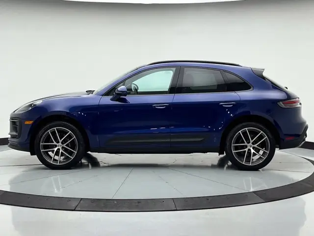 2025 Porsche Macan Base - Photo 14