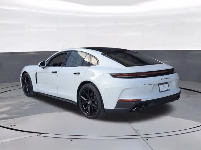 2025 Porsche Panamera Base - Photo 18