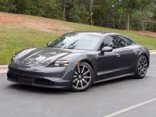 2020 Porsche Taycan 4S's photo