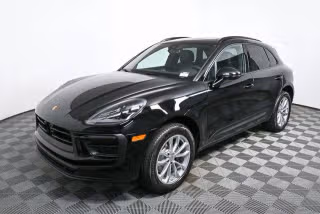 2026 Porsche Macan's photo