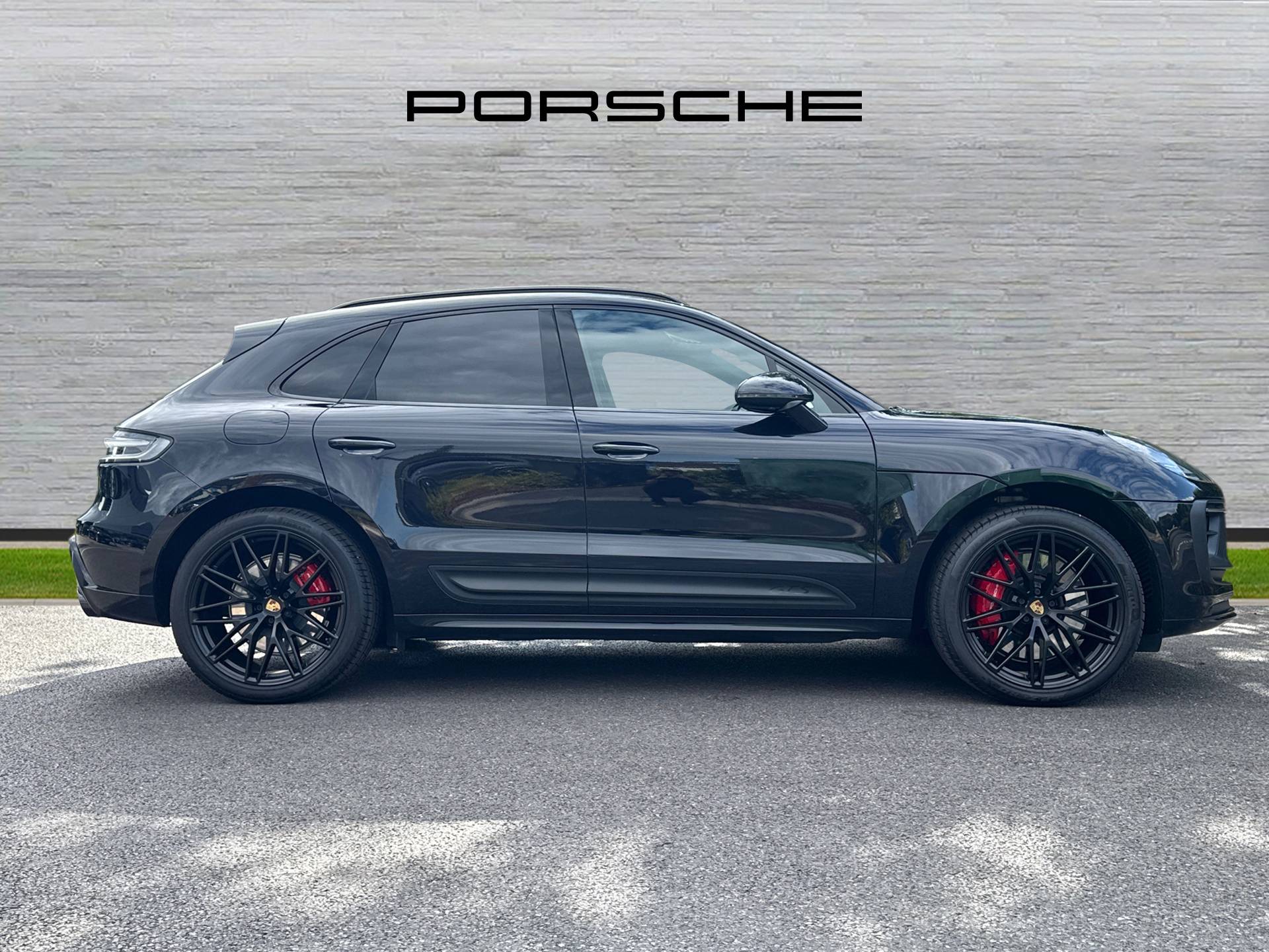 Macan GTS, photo 2 of 44