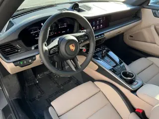 2026 Porsche 911 - Photo 29
