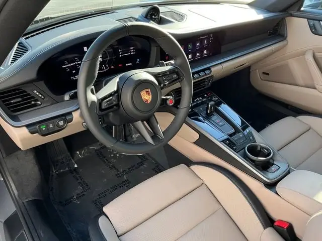 2026 Porsche 911 - Photo 30