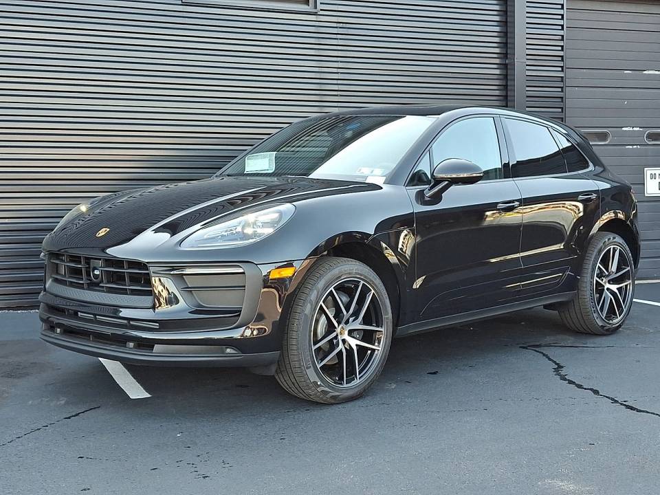2026 Porsche Macan