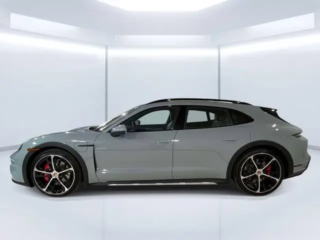 2026 Porsche Taycan S - Photo 30