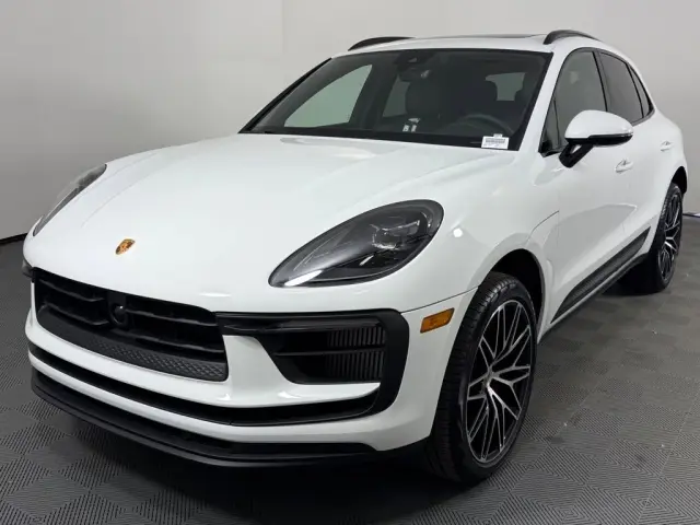 2026 Porsche Macan S - Photo 6
