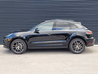 2025 Porsche Macan Base - Photo 9