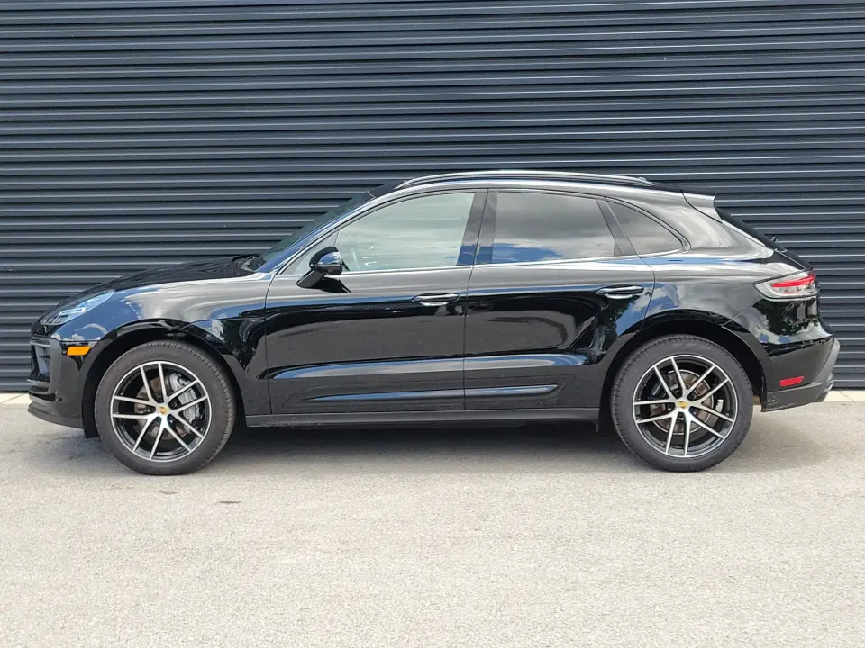 2025 Porsche Macan Base - Photo 15