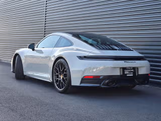 2025 Porsche 911 S - Photo 25