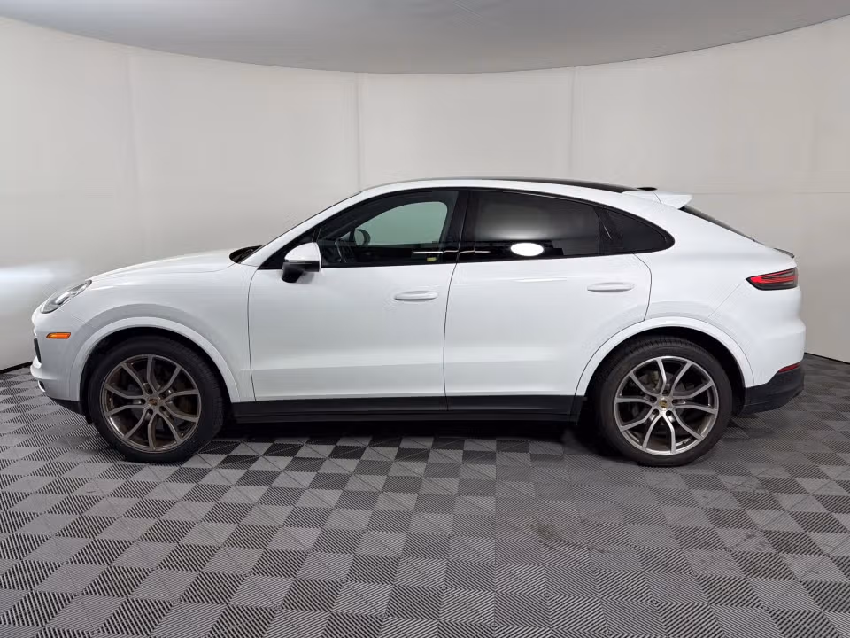 2023 Porsche Cayenne Coup 11