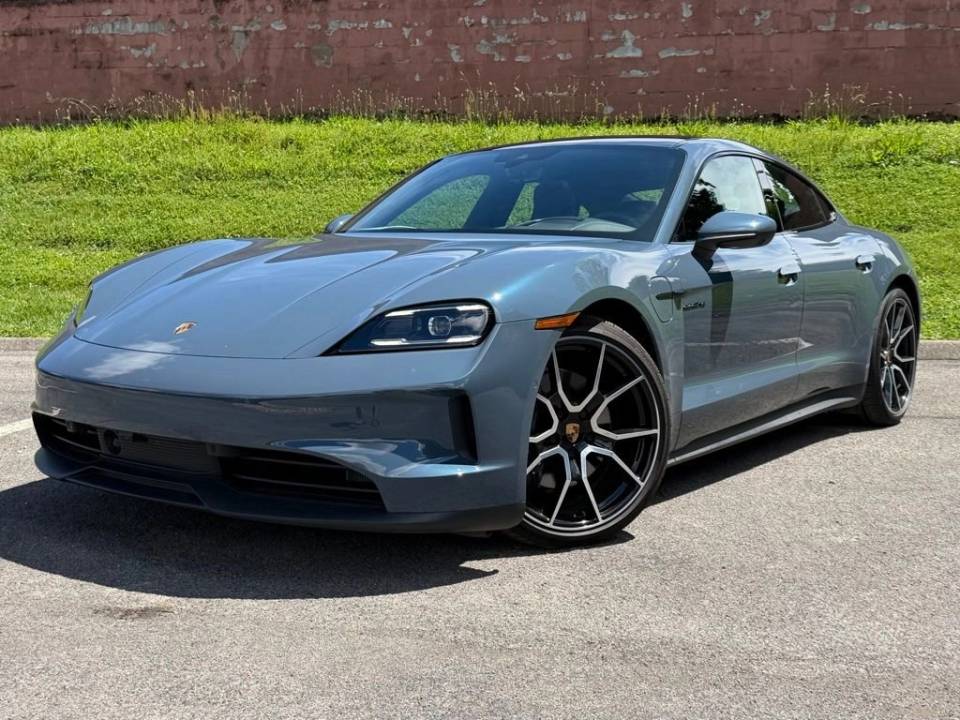 2025 Porsche Taycan
