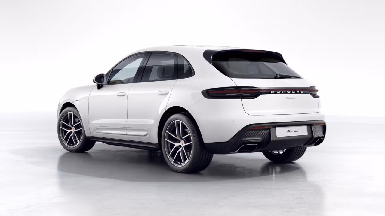 2026 Porsche Macan 21