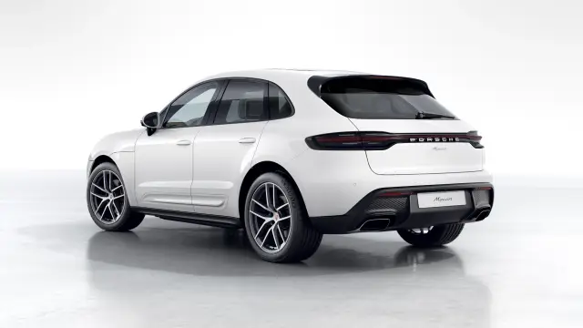 2026 Porsche Macan 23