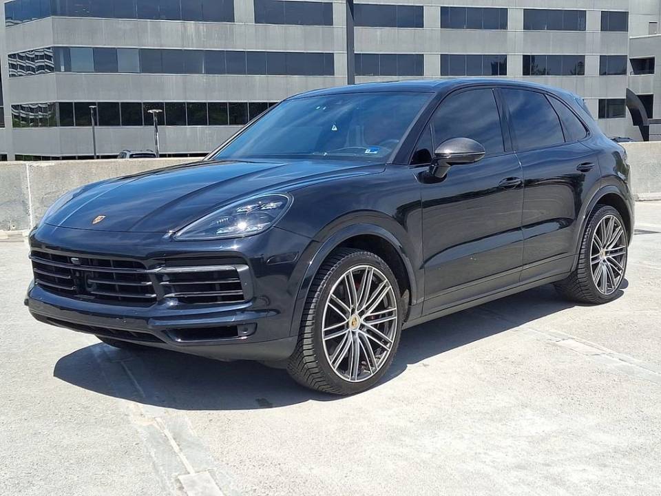 2022 Porsche Cayenne S