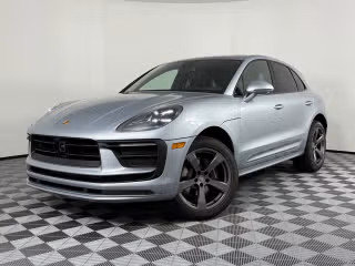 2026 Porsche Macan's photo