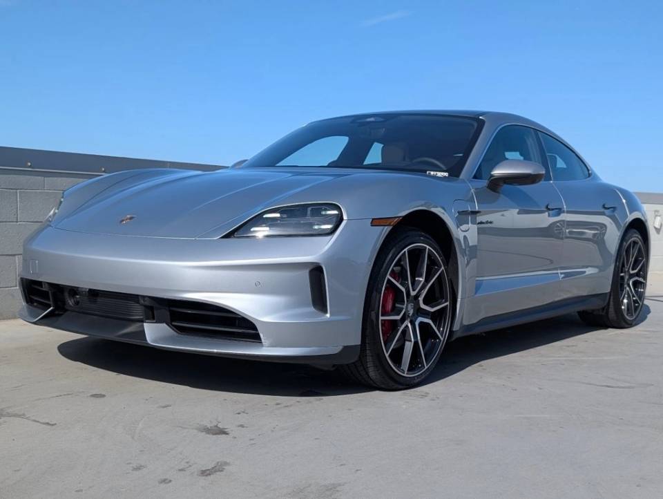 2026 Porsche Taycan