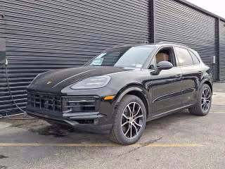 2026 Porsche Cayenne -'s photo