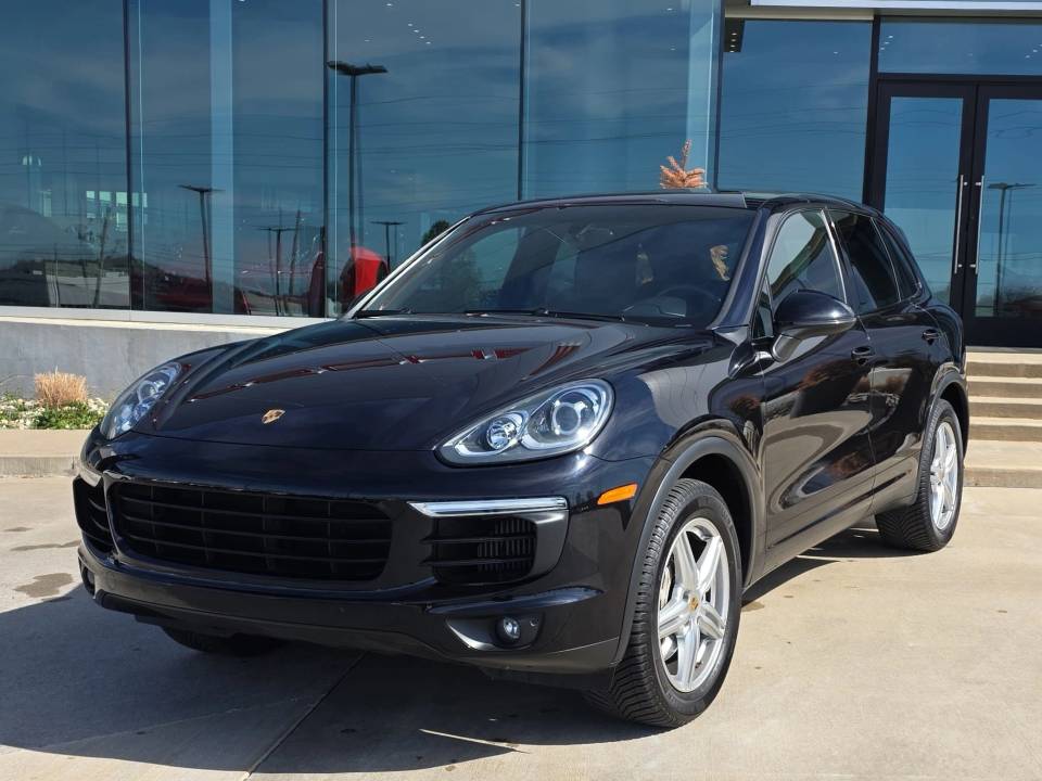 2016 Porsche Cayenne S