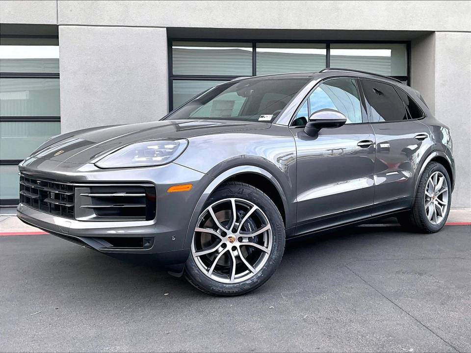 2026 Porsche Cayenne Base