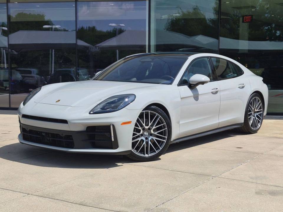 2026 Porsche Panamera
