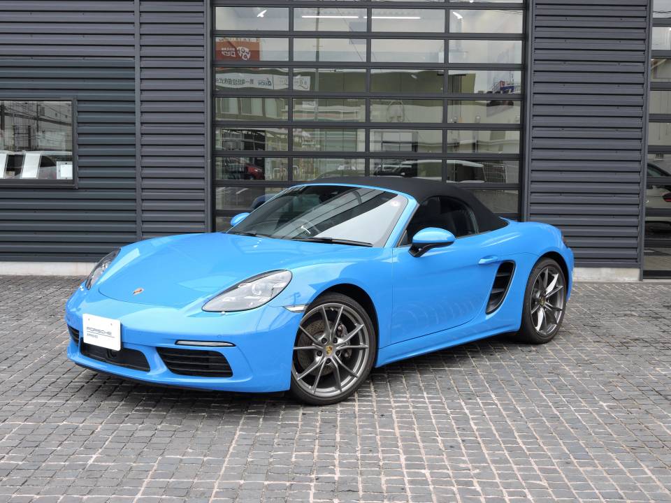 Porsche 718 ブルー 新車・中古車を購入。 | Porsche Finder