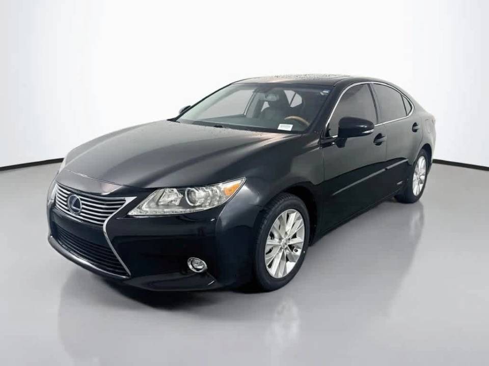 2015 Lexus ES 300h