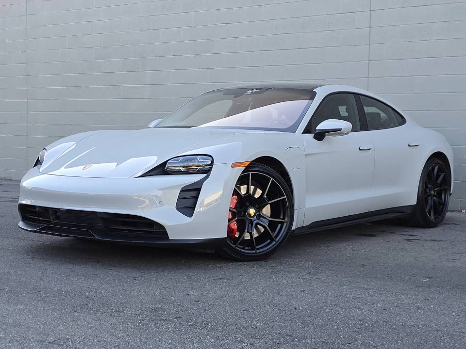 2023 Porsche Taycan