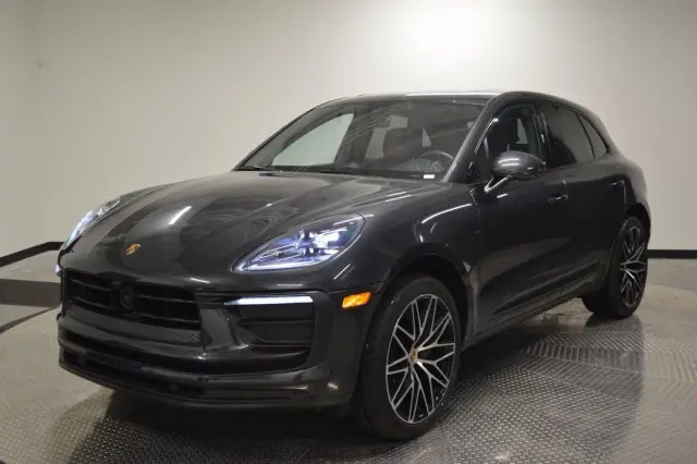 2025 Porsche Macan Base - Photo 6