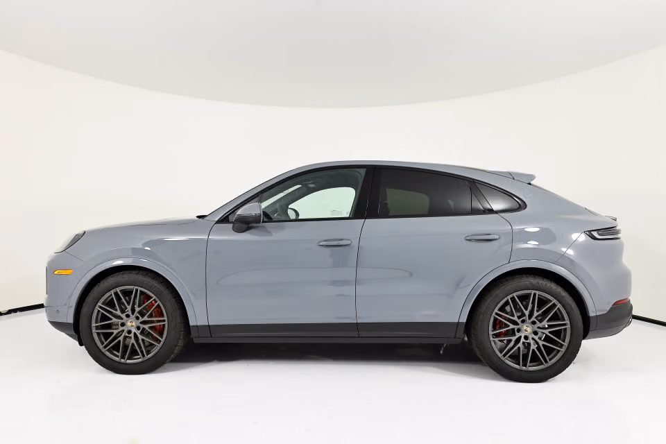 2026 Porsche Cayenne Coup S - Photo 11