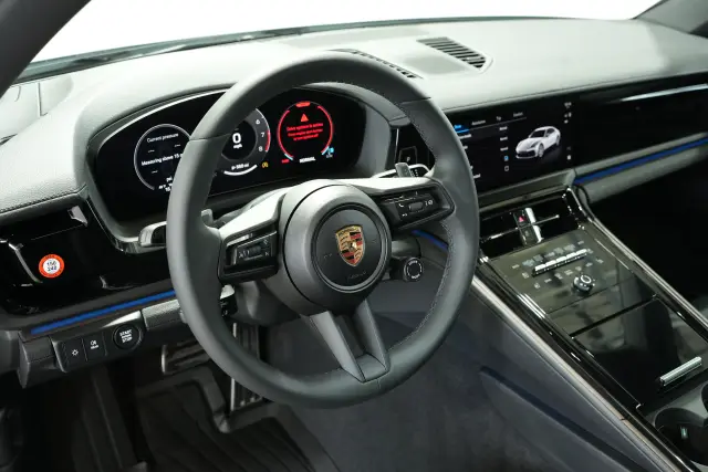 2025 Porsche Panamera Base - Photo 30