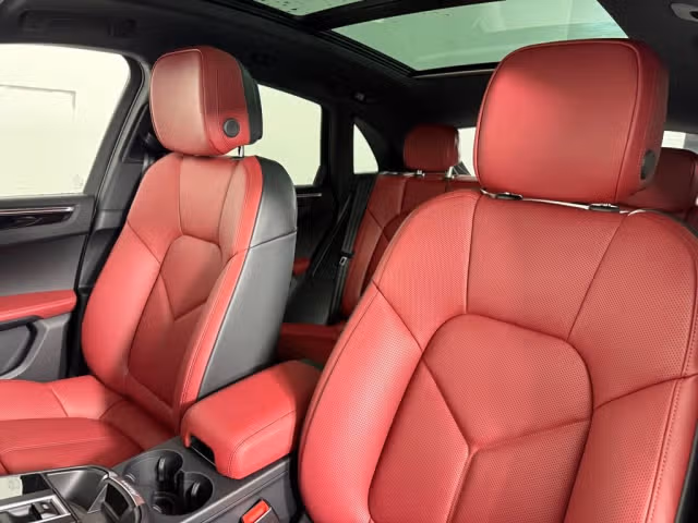 2026 Porsche Macan Base - Photo 34