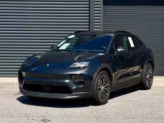 2025 Porsche Macan